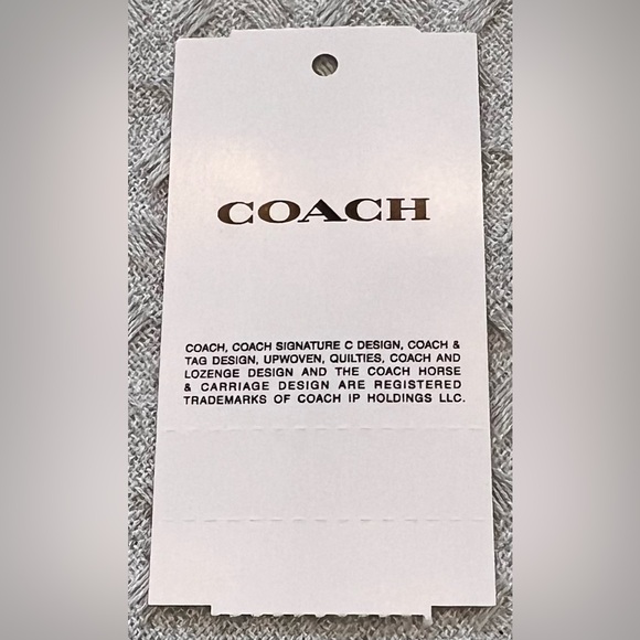 NWT, gorgeous Coach Slim ID Card Case in pale green with silver pinmount logo - Picture 13 of 13